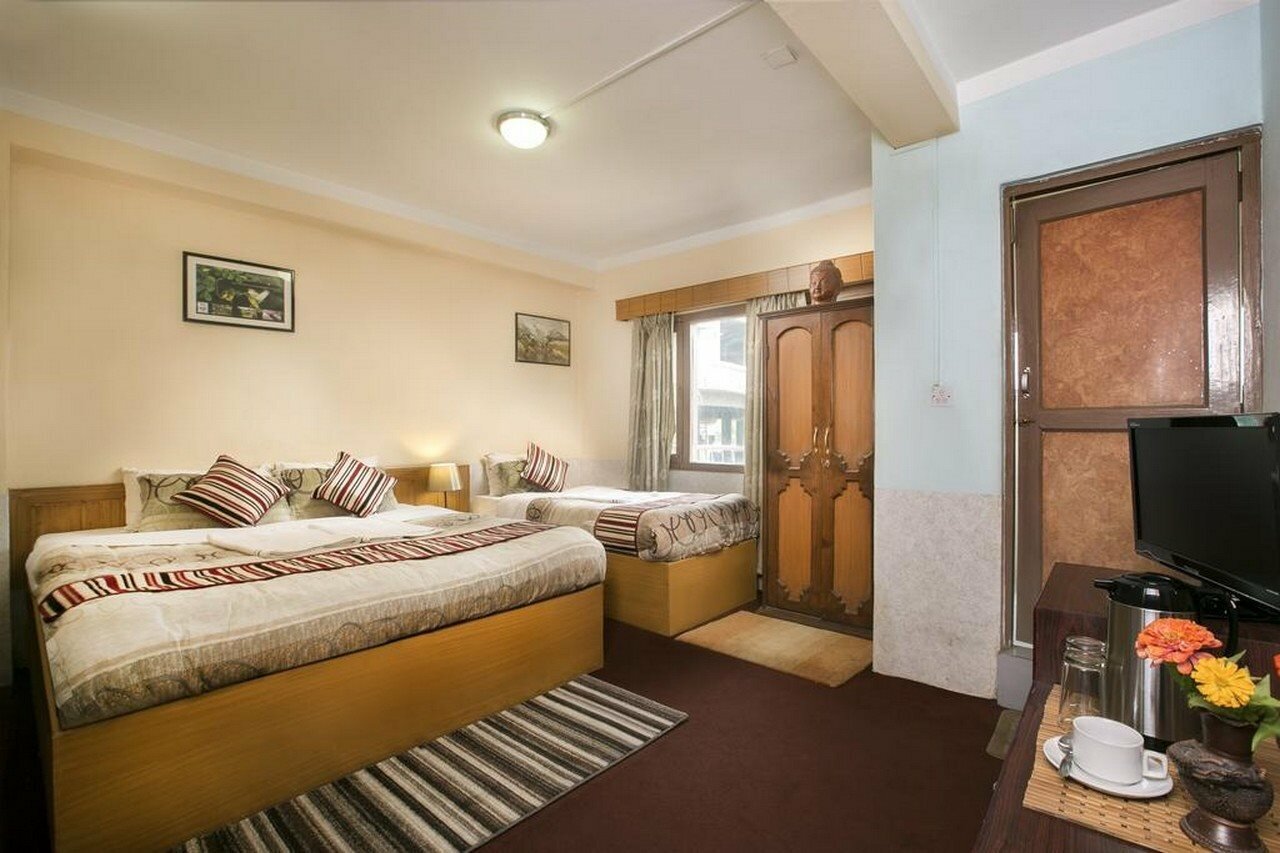 Фото отеля 3