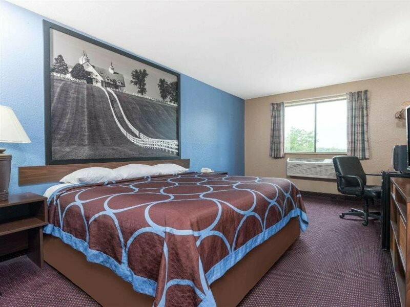 Hotel Super 8 by Wyndham Corbin/London Ky, Commonwealth of Kentucky, photo