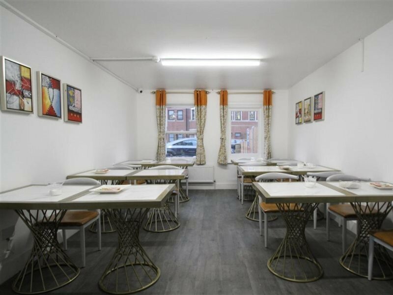 Фото Oyo Greenleafe Hotel