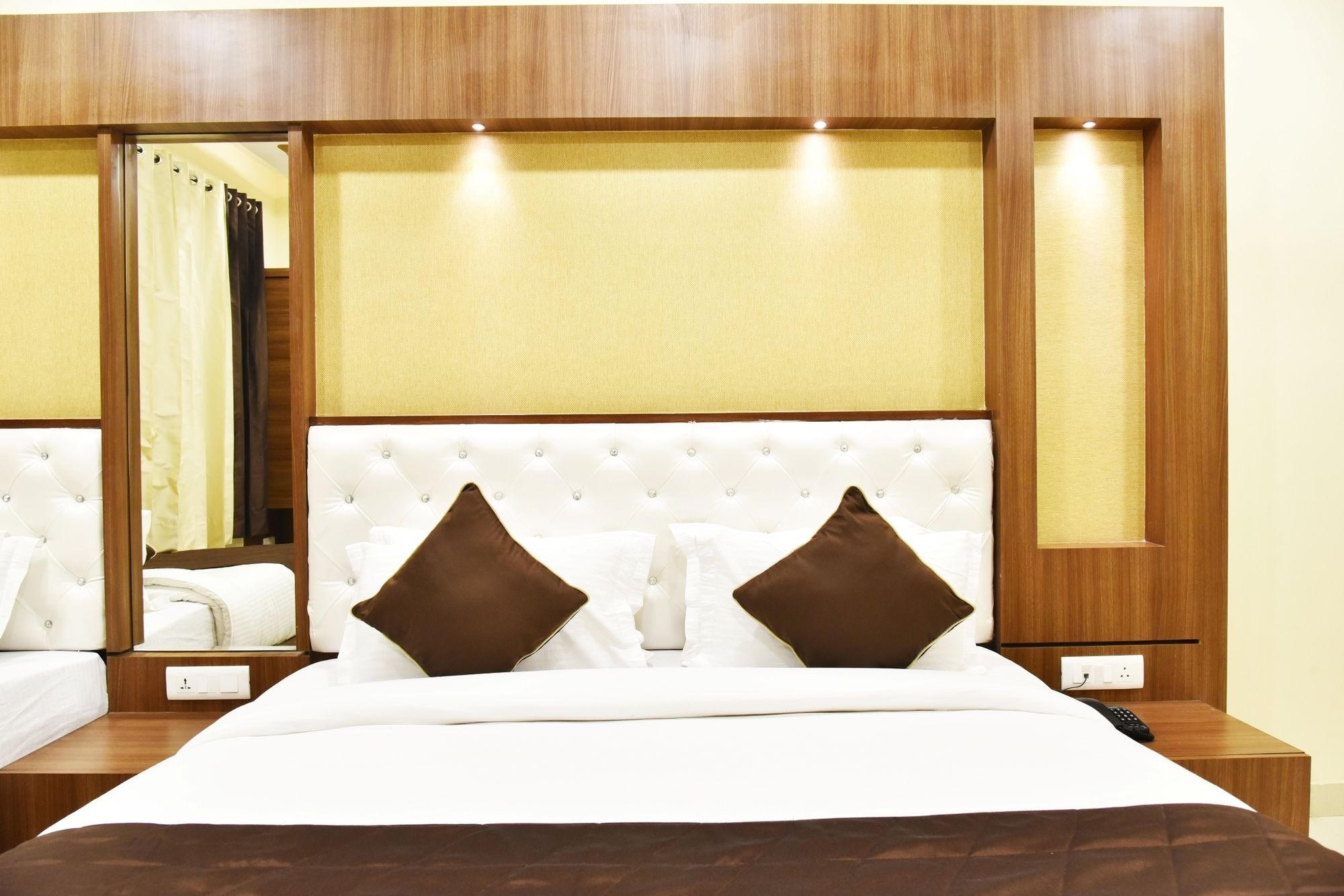Фото Hotel Amritsar International