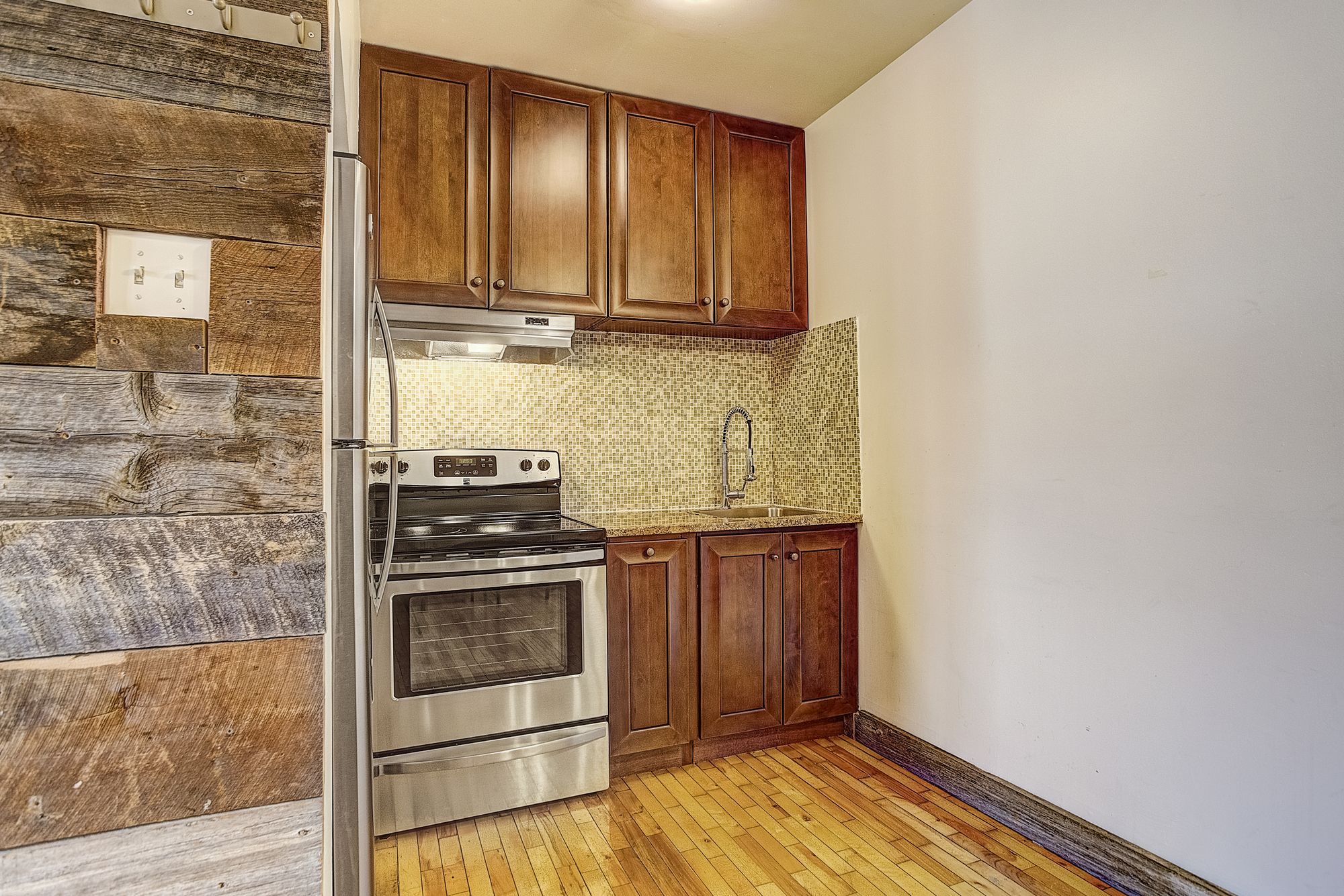 Фото Destination Stays Griffintown Montreal