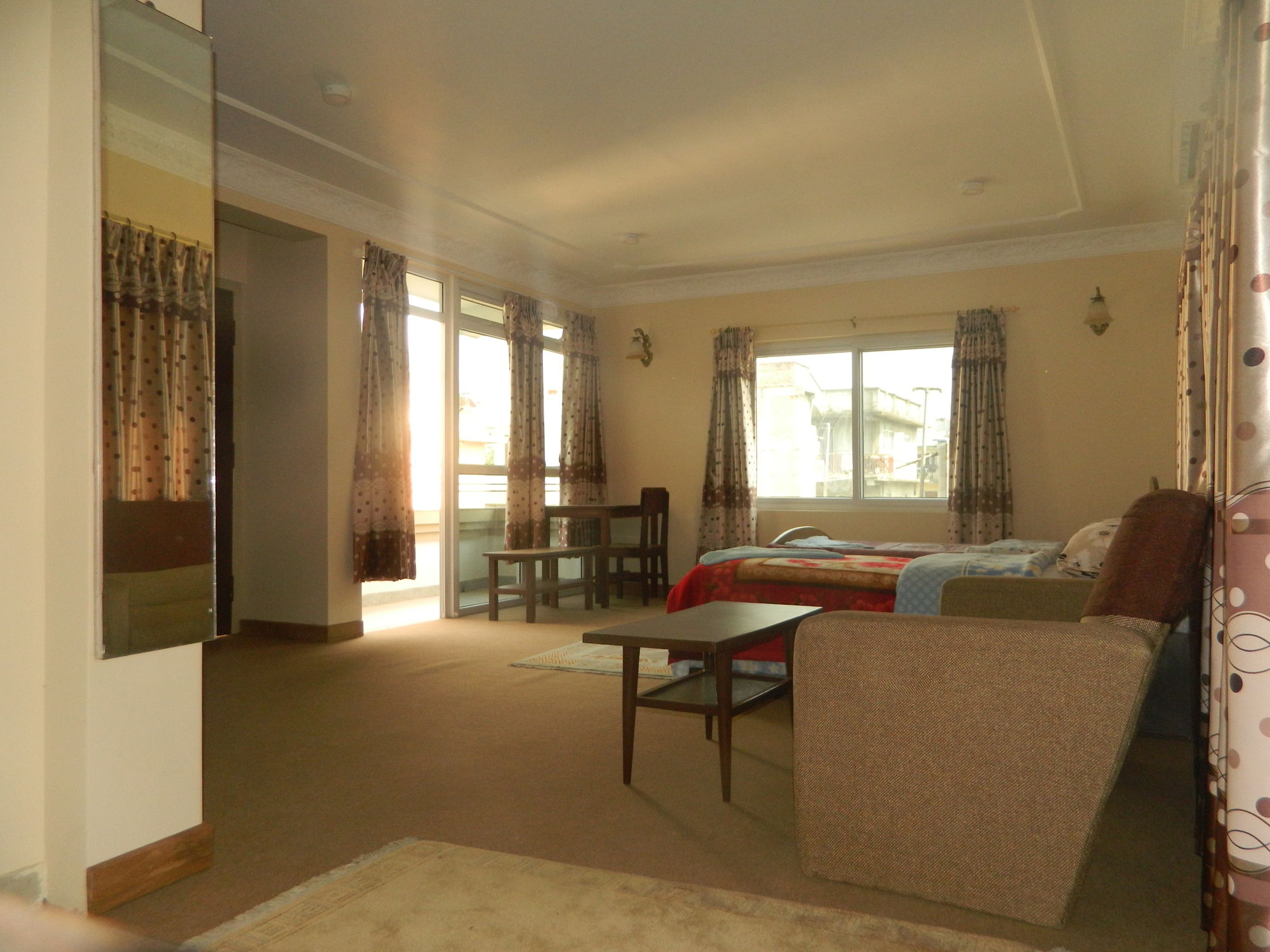 Фото Om Tara Guest House