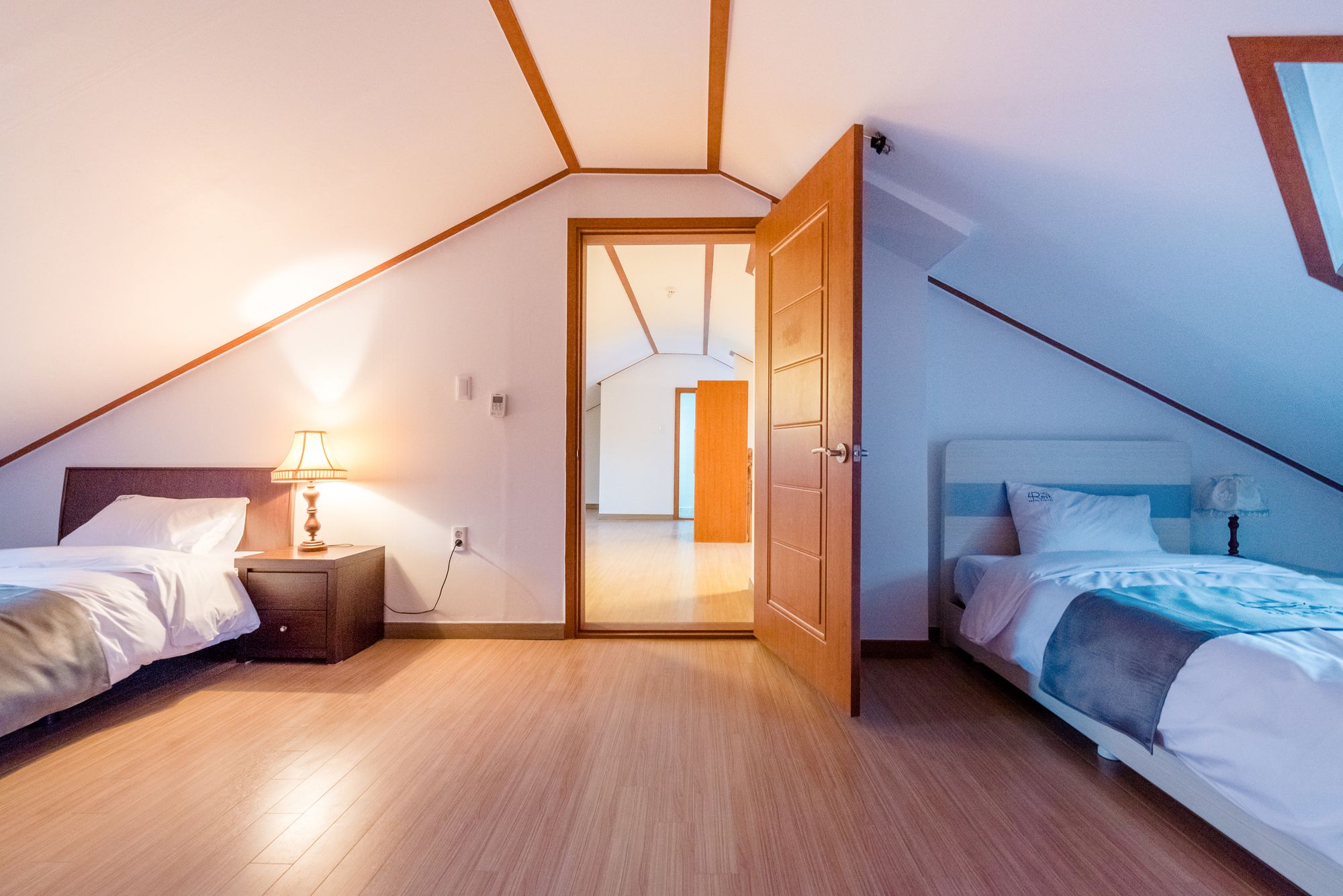 Фото Homefourest Resort