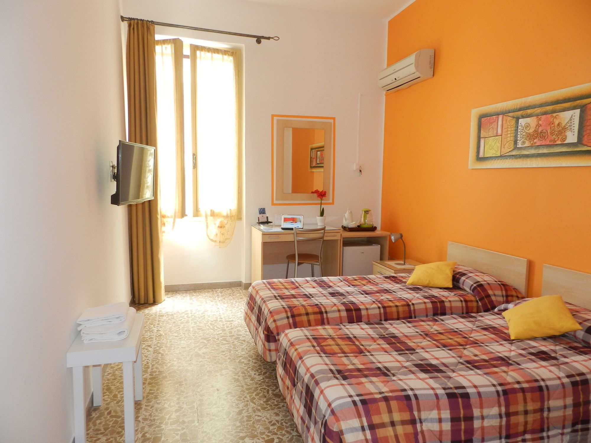 Фото Actinia Accomodation