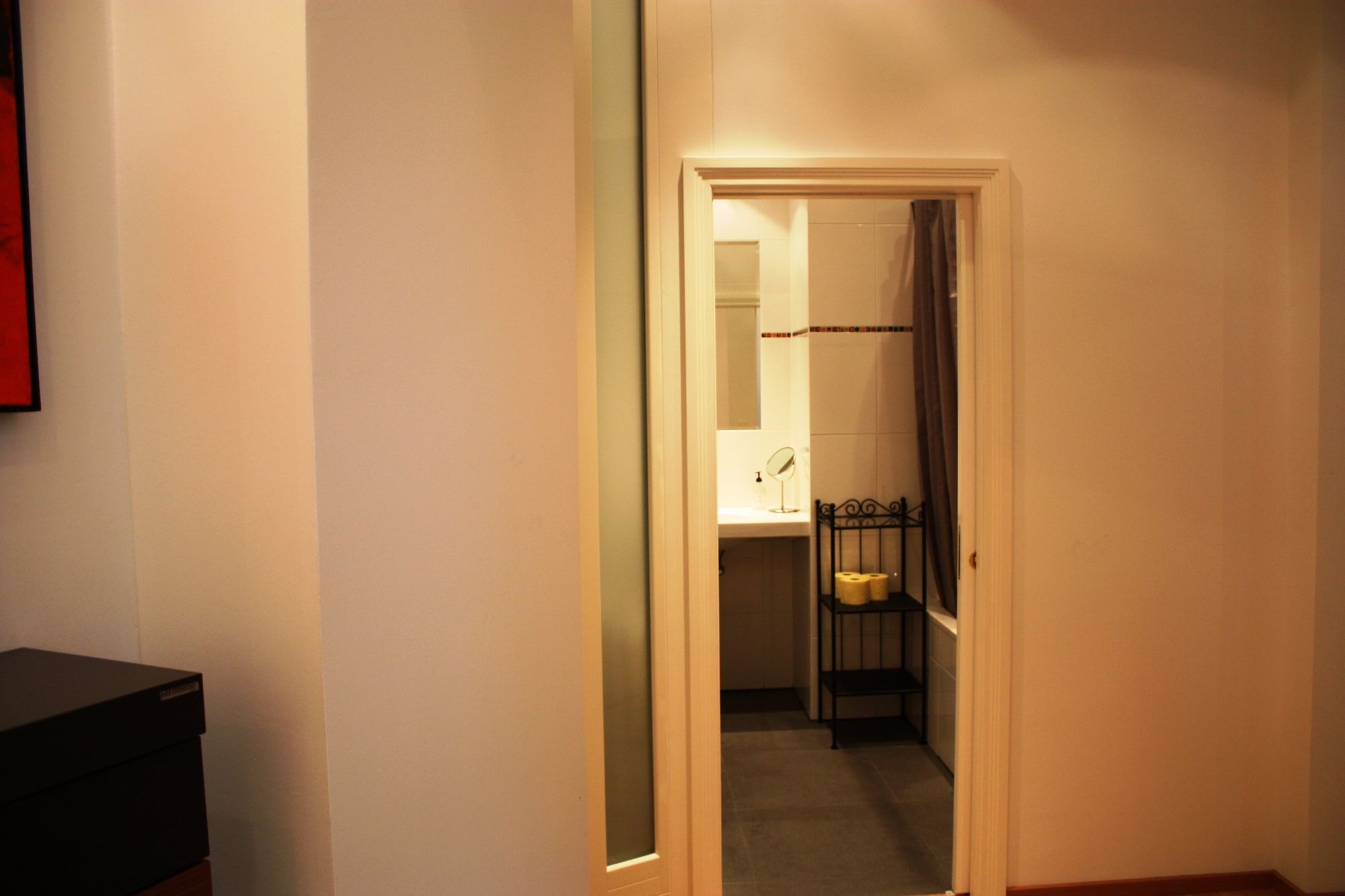 Фото GoVienna Opera Apartment