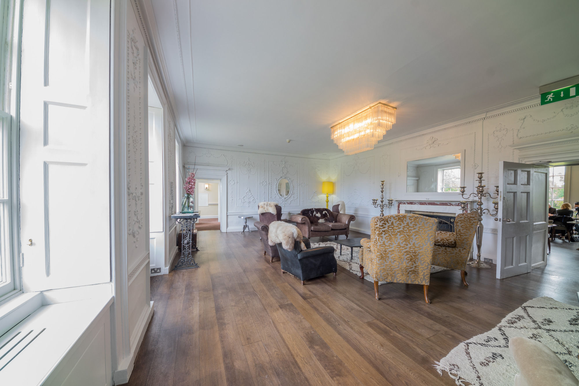 Фото Stoke Place Hotel