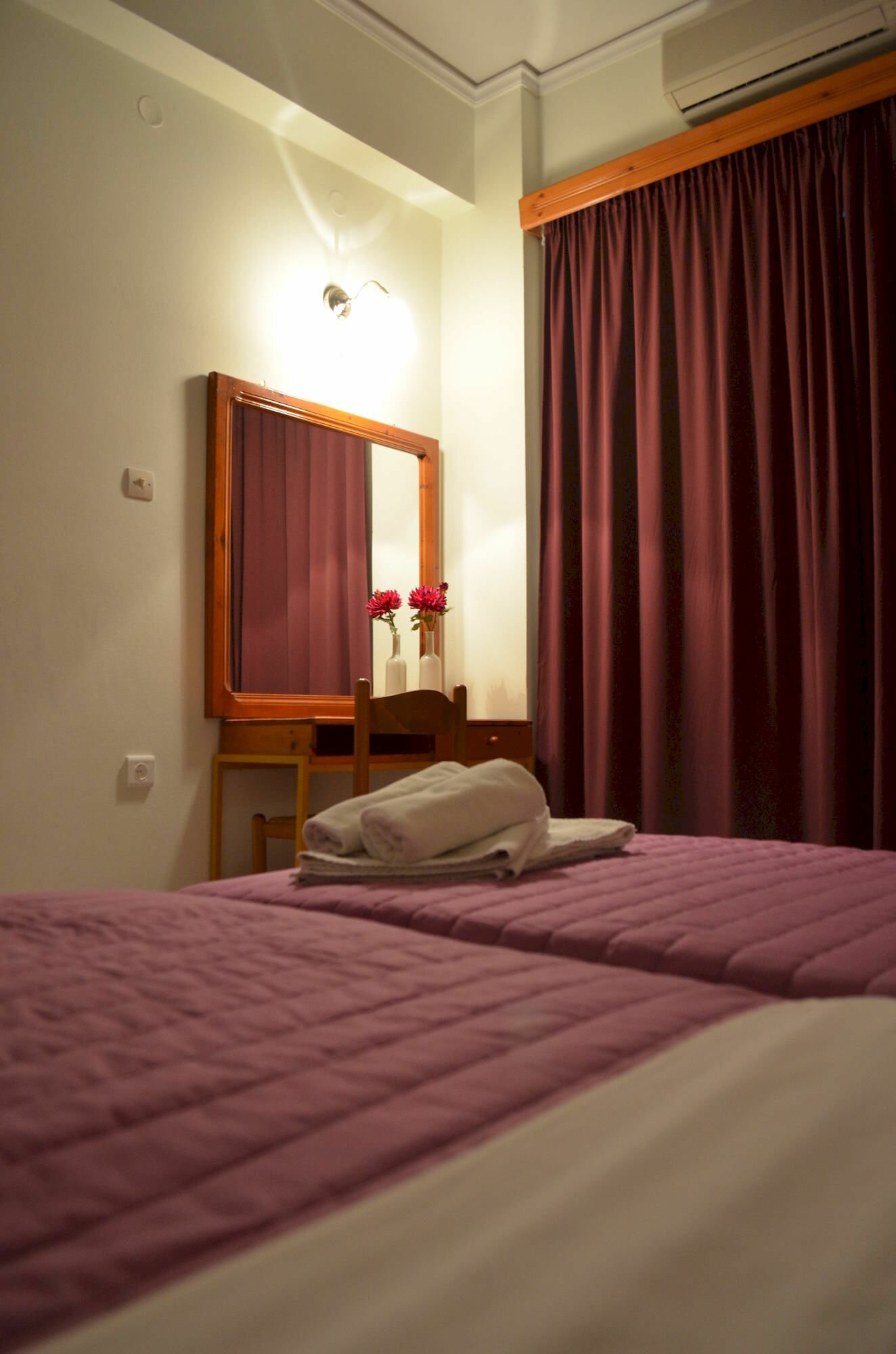 Фото Aegina Hotel