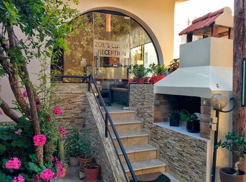 Апартаменты Zoe's Court в Районе Пафос