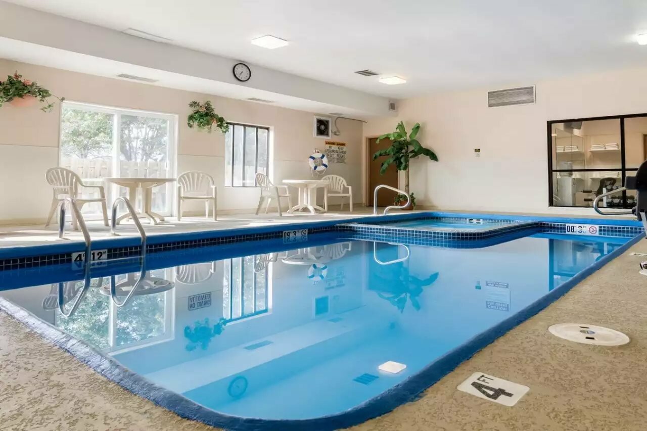 Фото Quality Inn I-70 Near Kansas Speedway