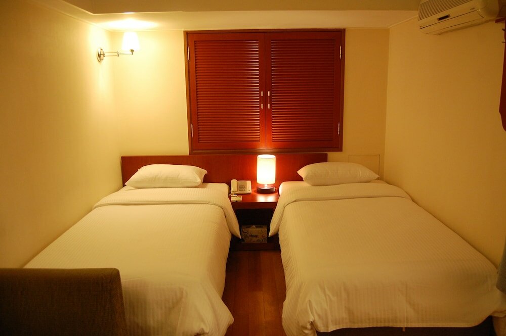 Фото New Korea Hotel