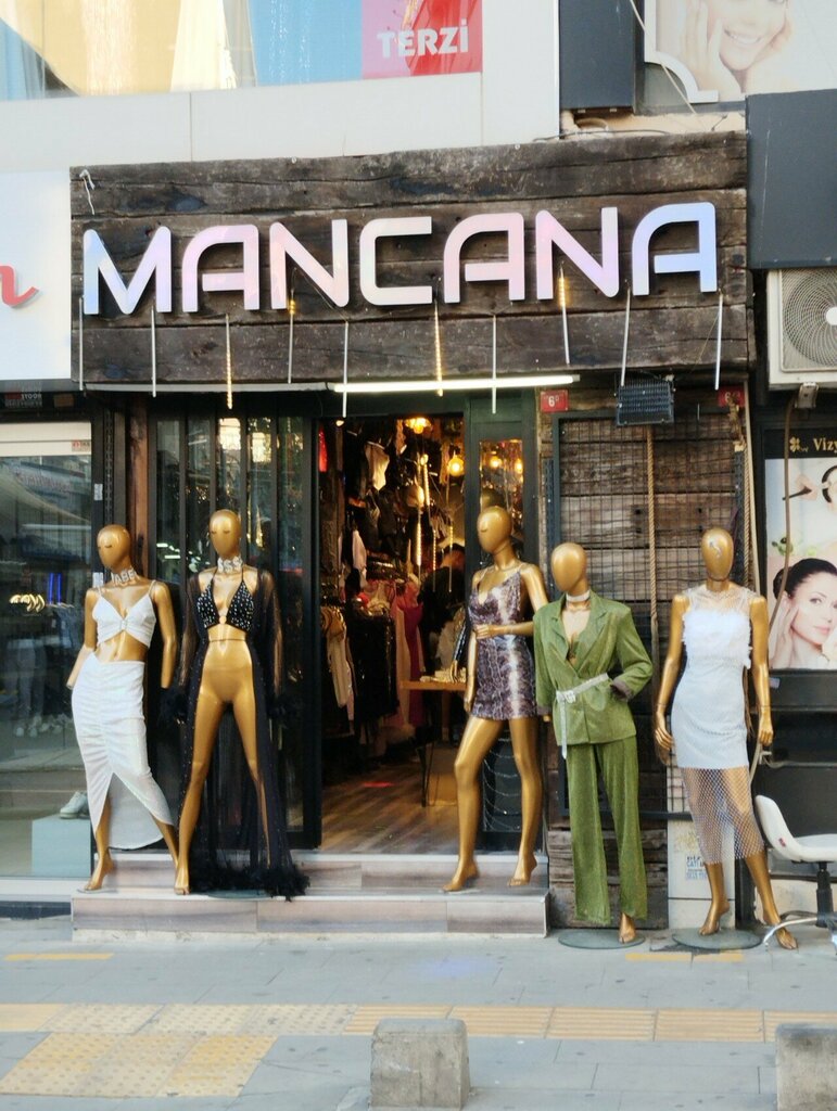 Clothing store Mancana, Istanbul, photo