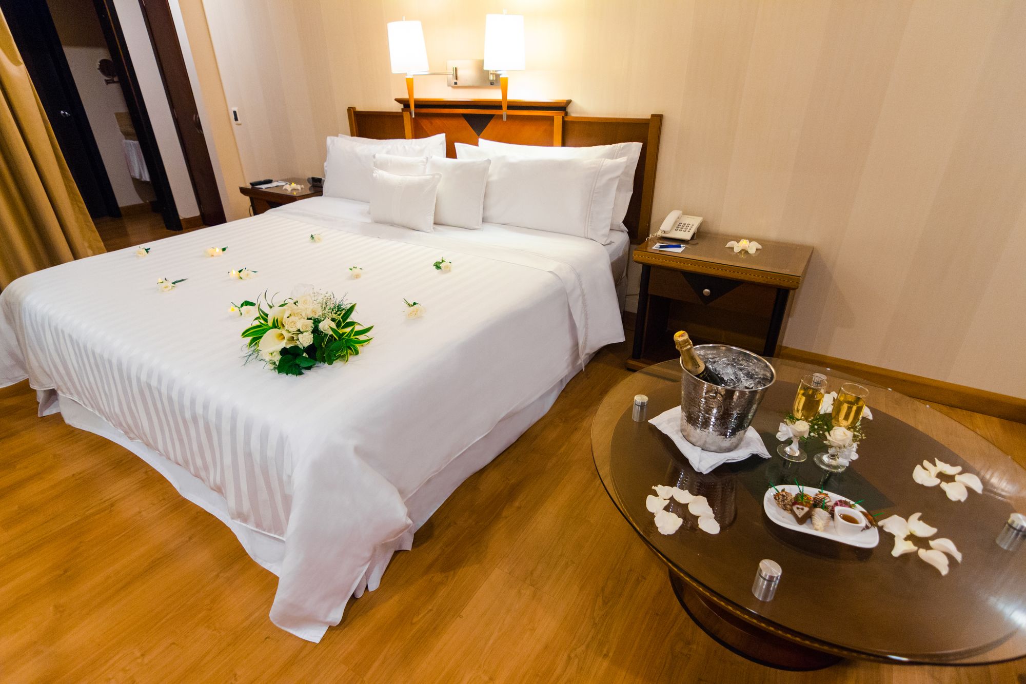 Фото Ghl Hotel Abadia Plaza