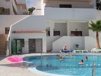 Фото Apartamentos Parque Cattleya