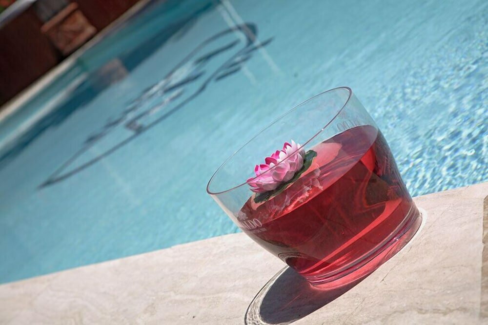 Фото Hotel Aristeo