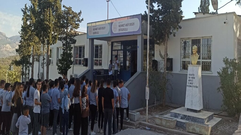 Primary school Mehmet Akif Ersoy Primary School, Mut, photo