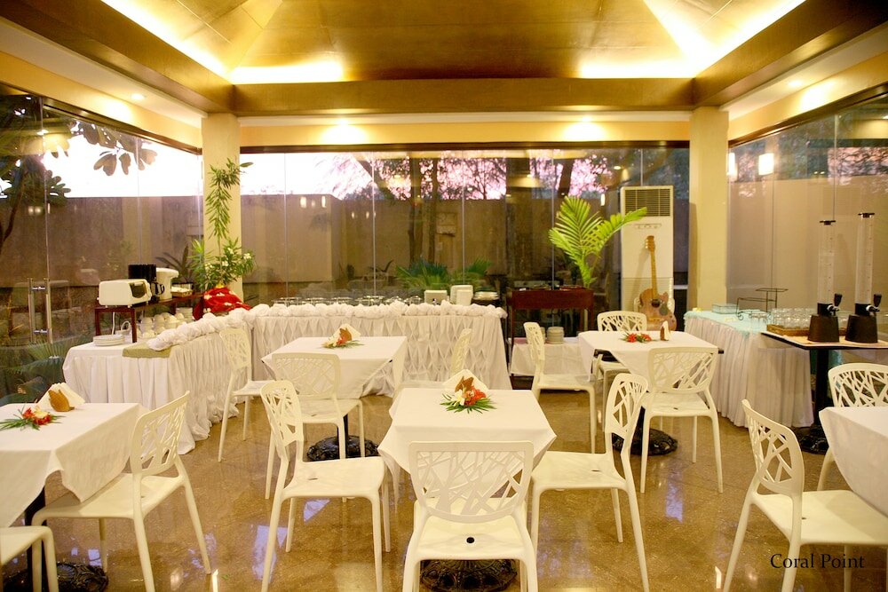 Фото Coralpoint Gardens