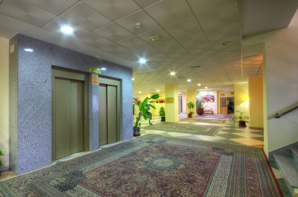 Фото Gran Hotel Ciudad Del Sur