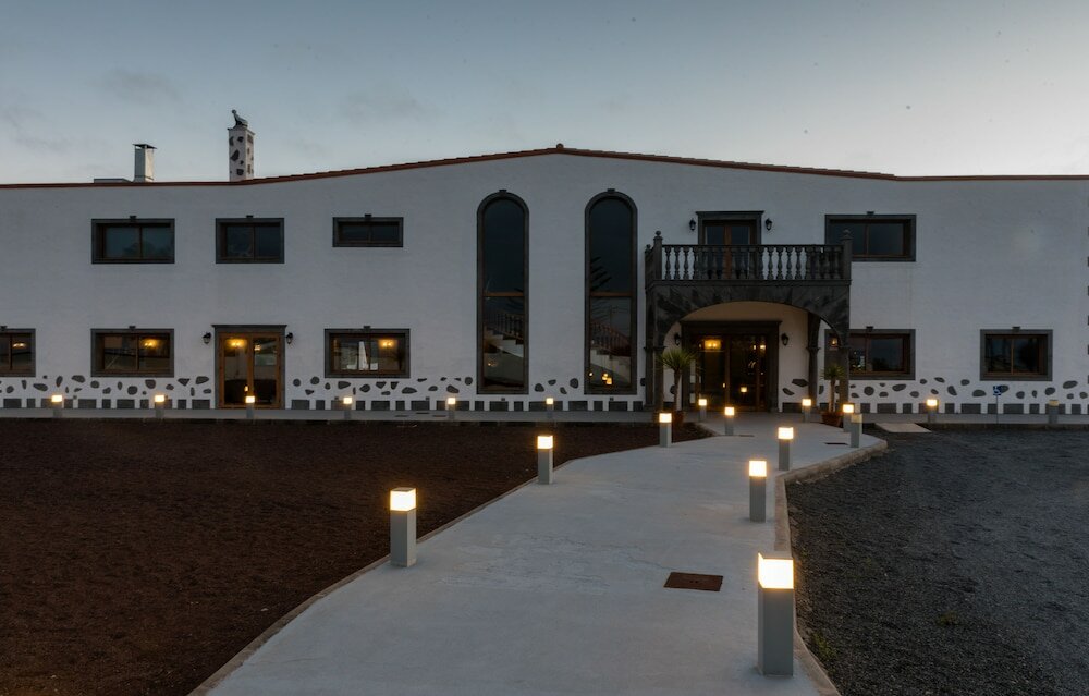 Фото Hotel Melva Suite