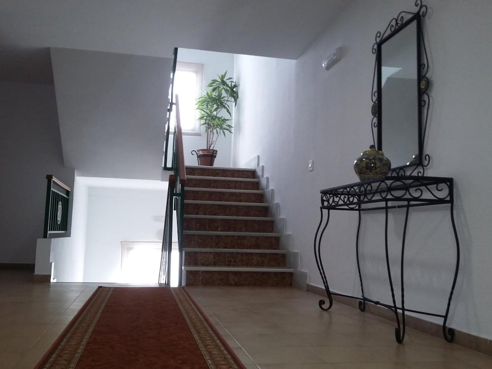 Фото Hotel Tres Jotas