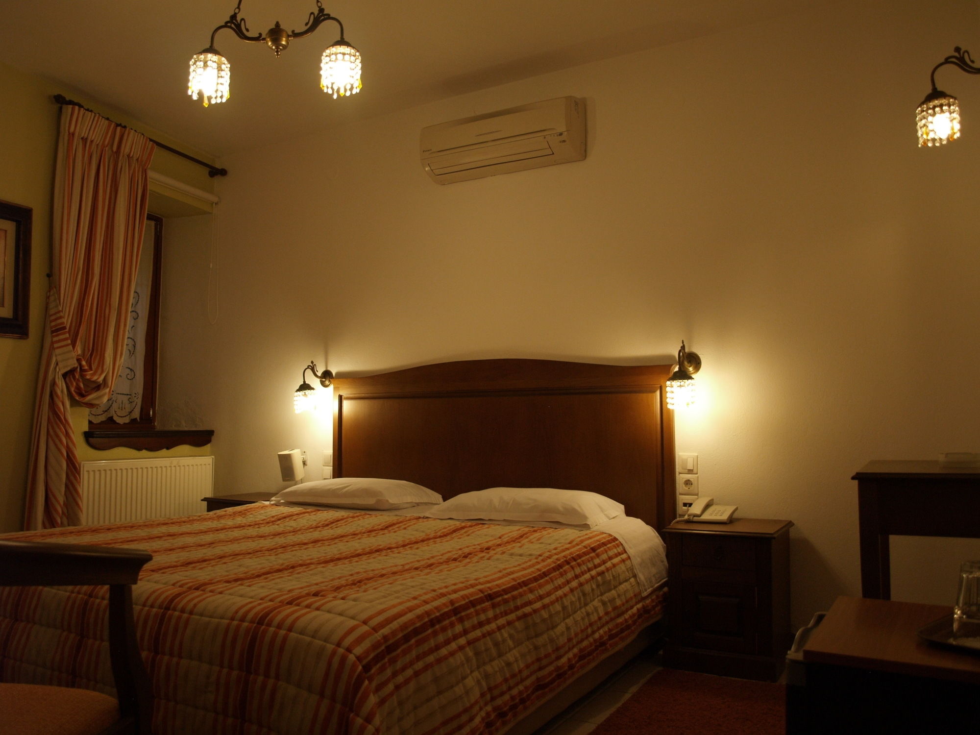 Фото Archontika Karamarlis