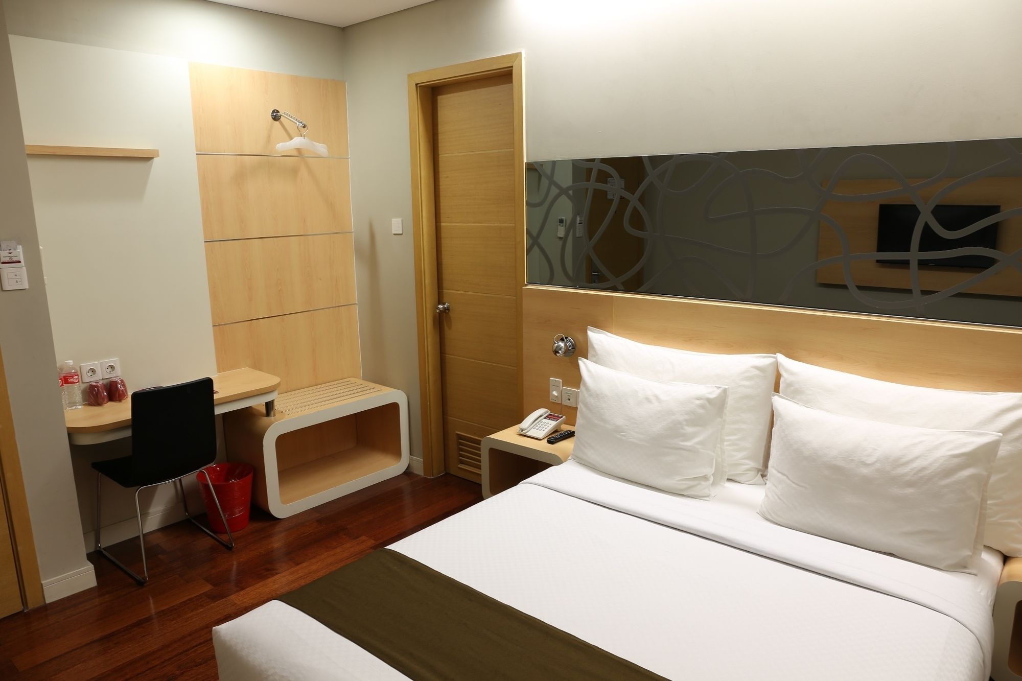 Фото Citihub Hotel @Pecindilan, Surabaya