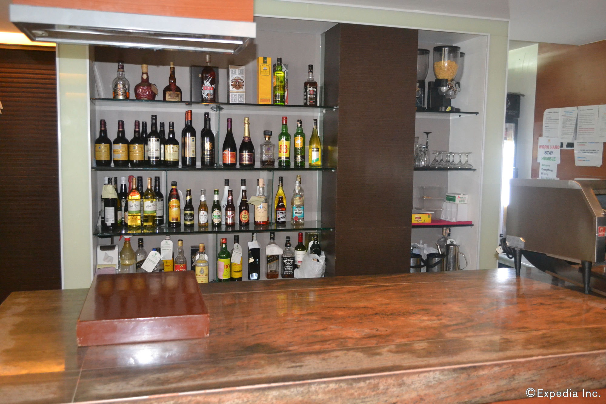 Фото East Asia Royale Hotel