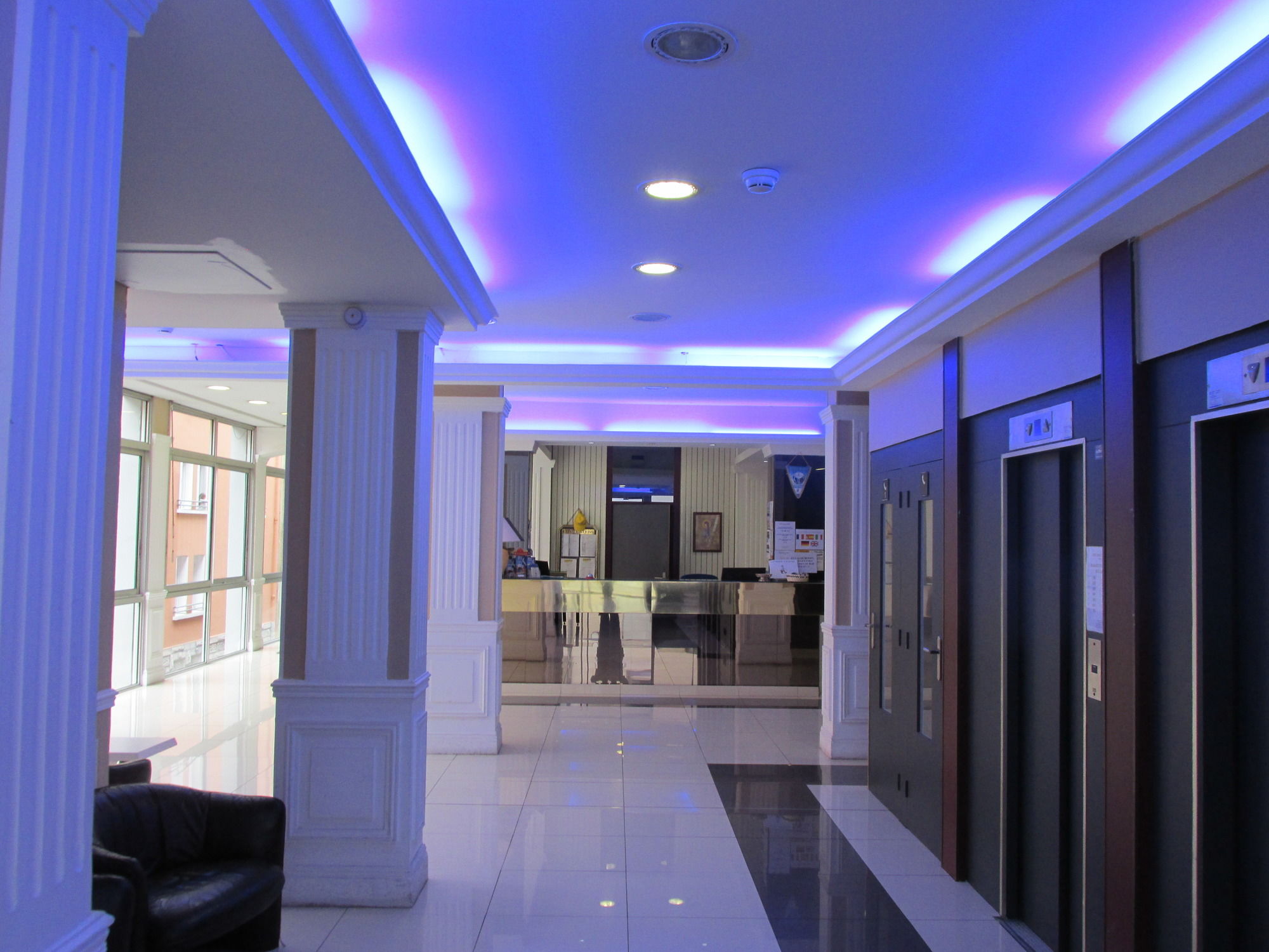 Фото Hôtel Estival Arriel