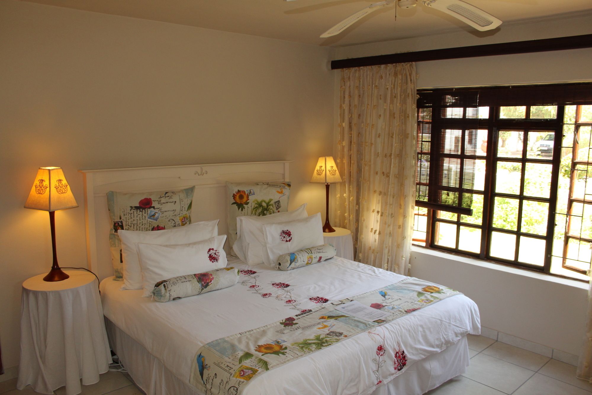 Фото Pelican Lodge