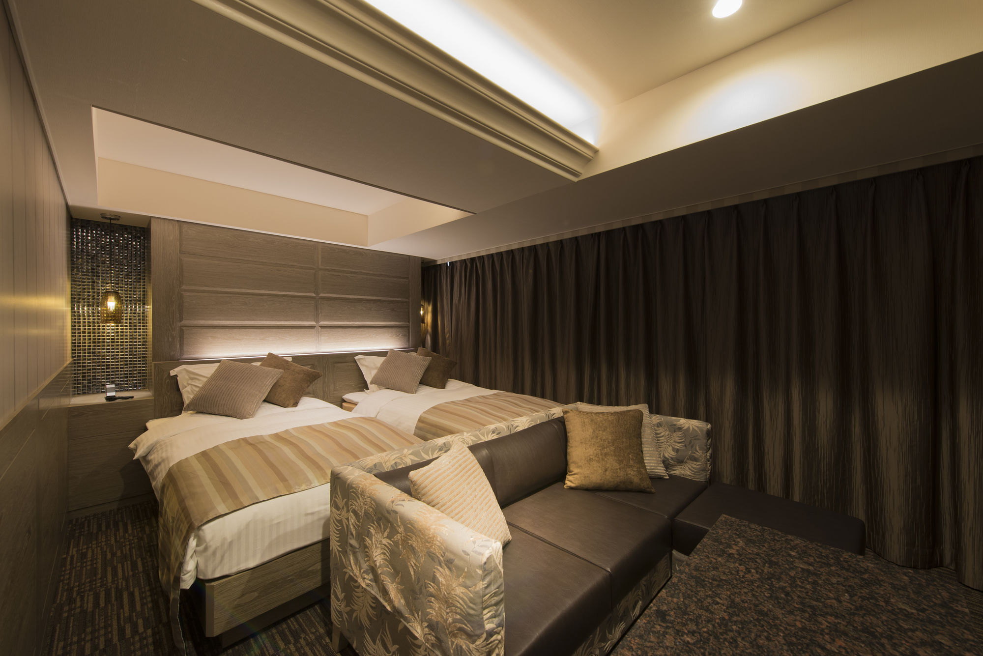 Фото MeguroHolic Hotel