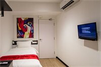 Фото 12fly Hotel