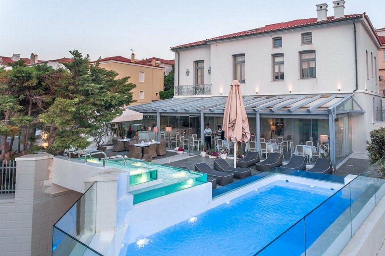 Фото Micra Anglia Boutique Hotel & SPA