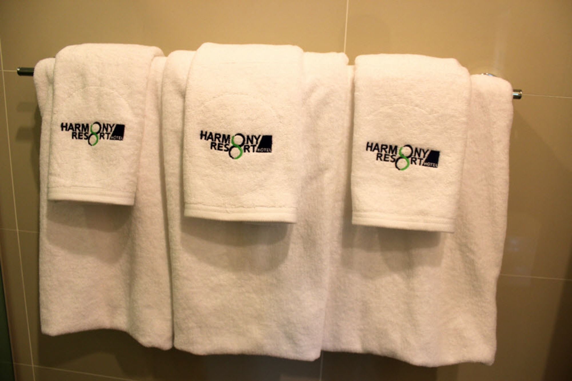 Фото Harmony Resort Hotel