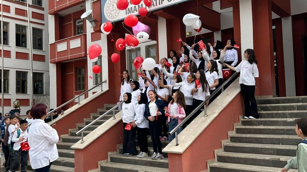 School Meram Godene Toki Secondary School, Konya, photo