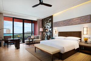Sanya Xiangshui Bay Marriott Resort & SPA (Hainan Province, Vostochnaya vetka Vysokoskorostnoy koltsevoy zheleznoy dorogi ostrova Khaynan, Lingshui Station), hotel