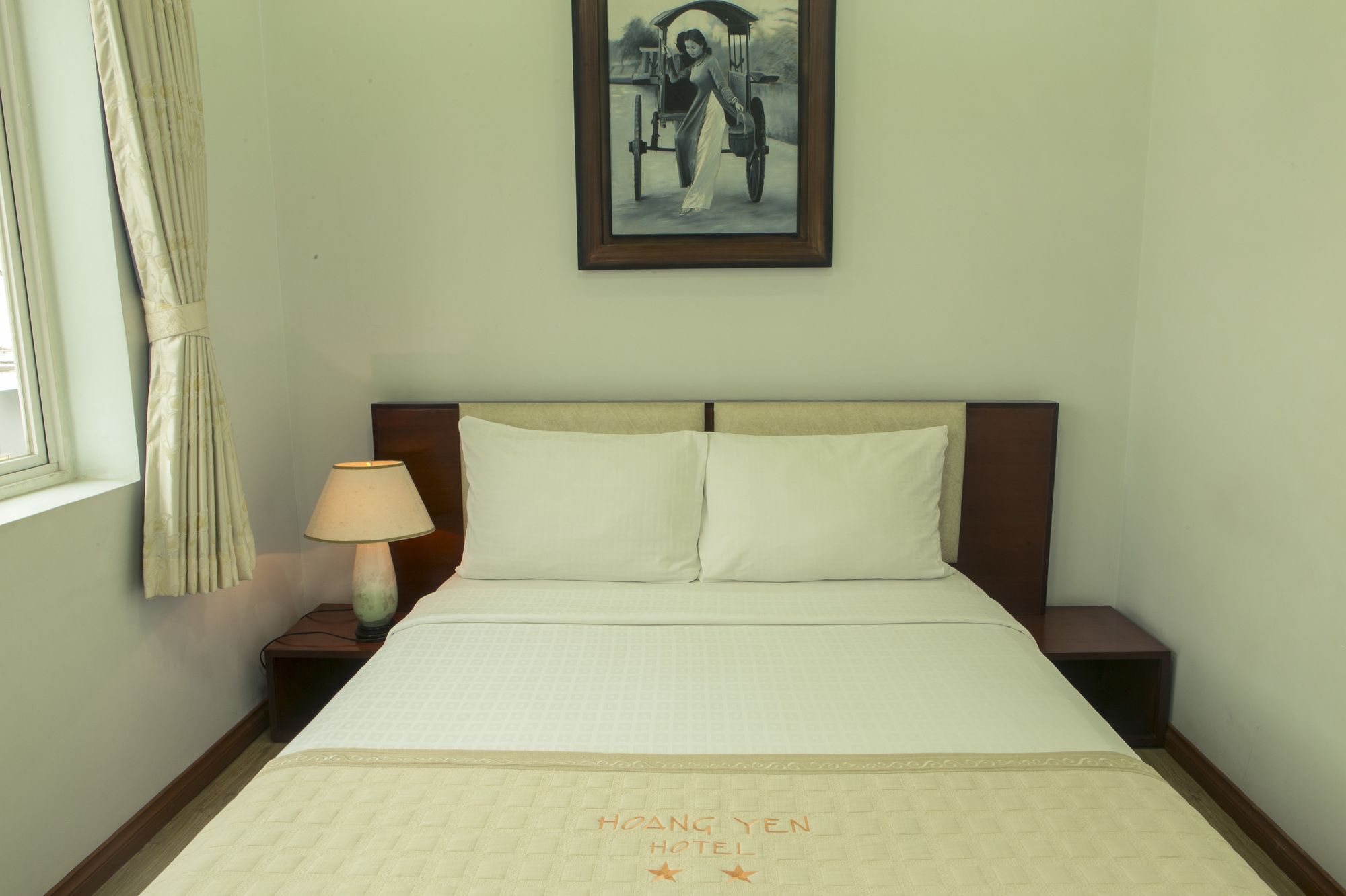 Фото Hoang Yen Hotel - Phu My Hung