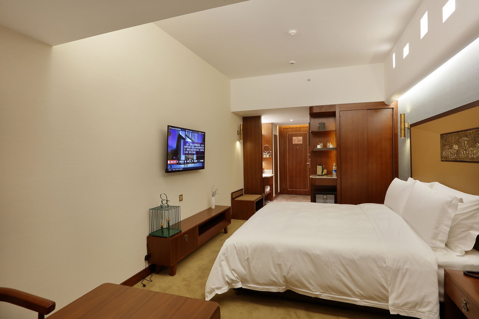 Фото Lujia International Hotel
