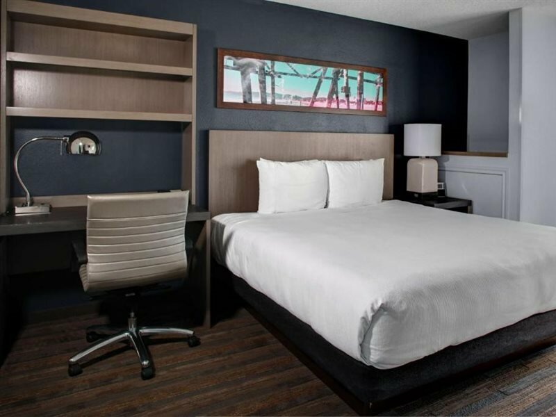 Фото Hyatt house Dallas/Uptown