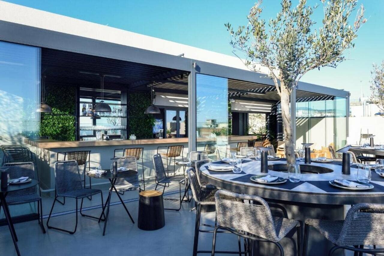 Фото Onoma Hotel