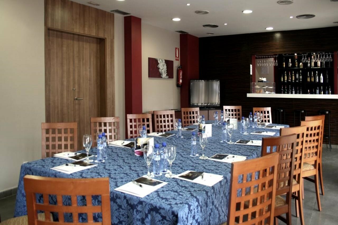 Фото Canal Olimpic Hotel