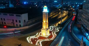 Bayrampasa Clock Tower (İstanbul, Bayrampaşa, Yenidoğan Mah., Mehmet Eren Geçidi), atracción