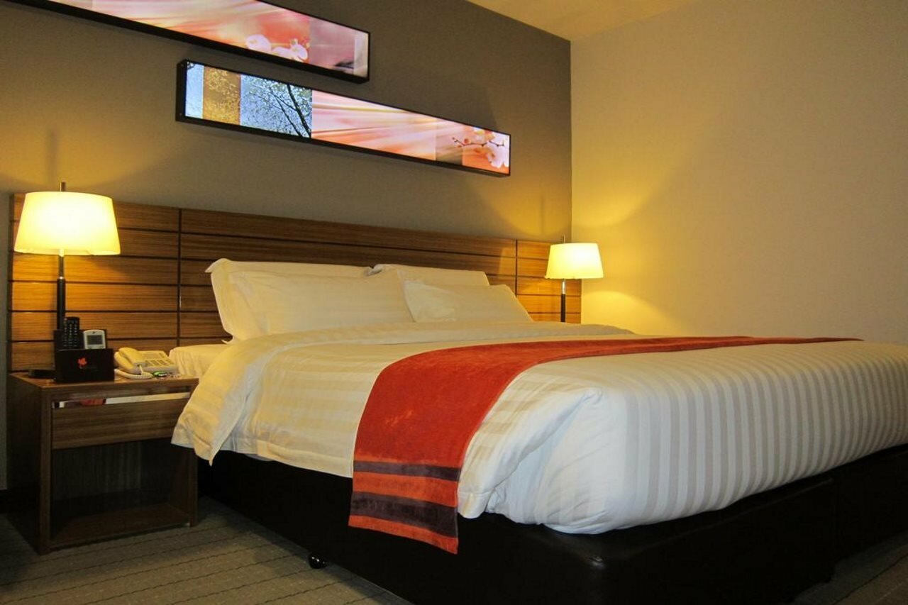Фото Maple Hotel