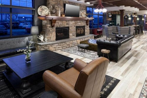 Внешний вид отеля Embassy Suites Anchorage в Анкоридже, фото 5