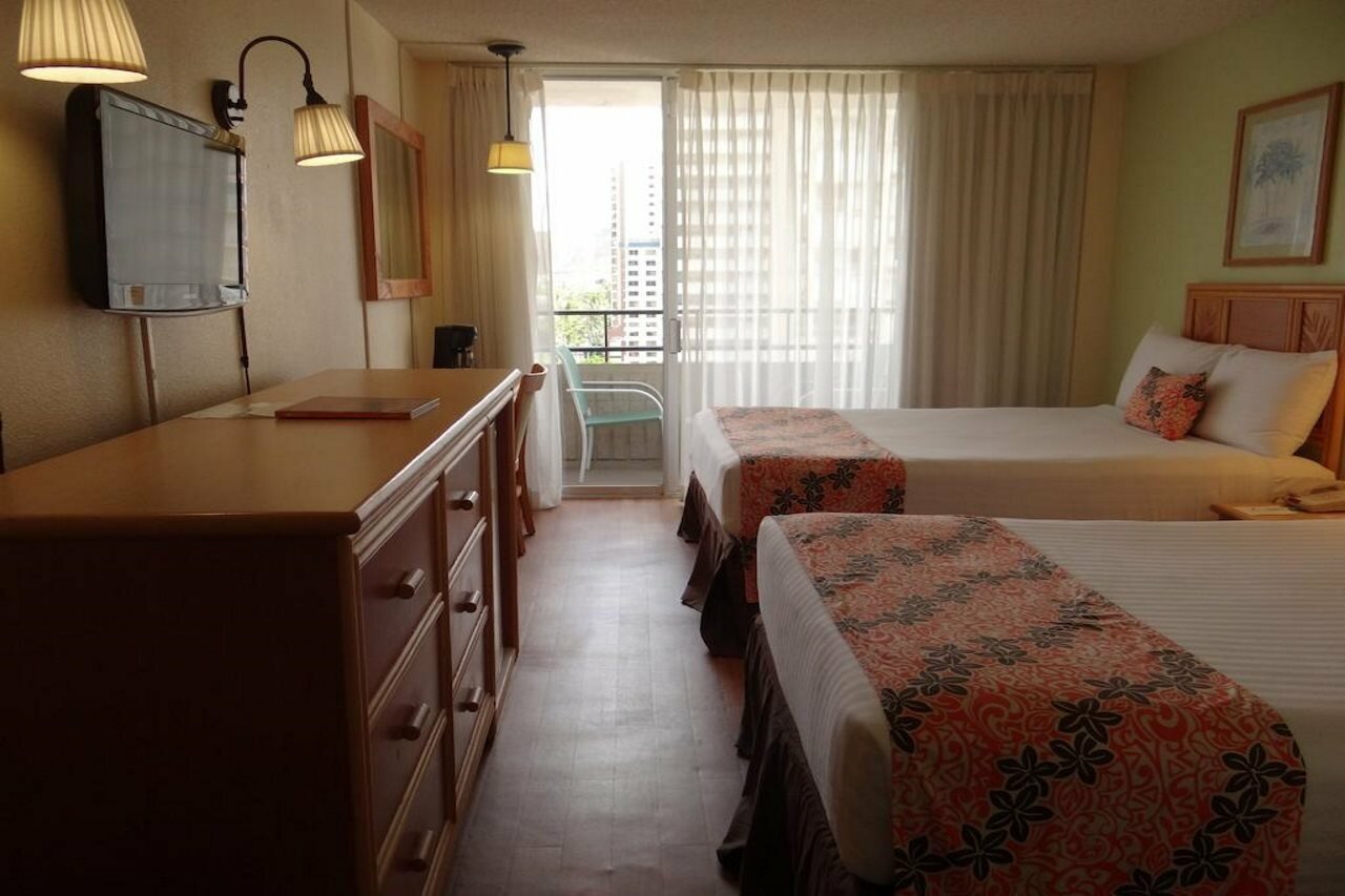 Фото Waikiki Sand Villa Hotel