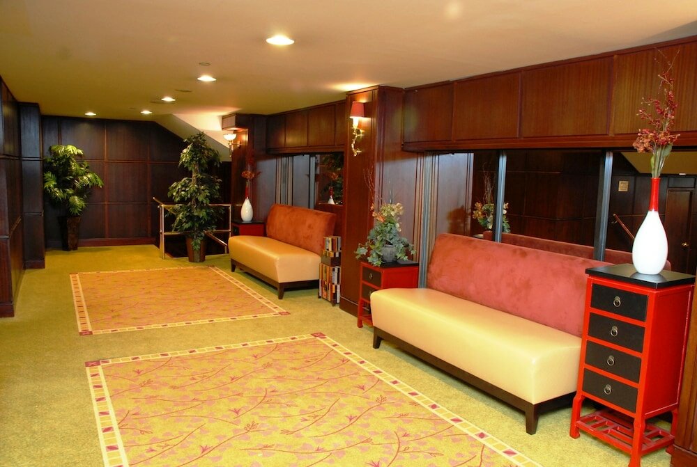 Фото Skyline Hotel