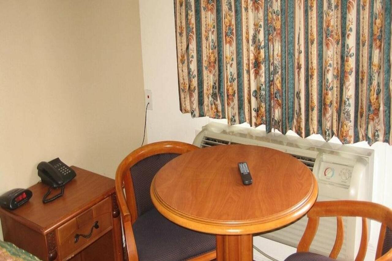 Фото Tower Motel Long Beach