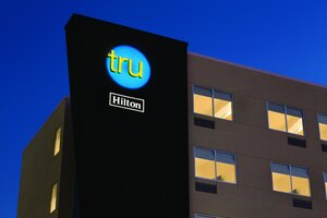 Tru by Hilton Albany Crossgates Mall (United States Route 20), hotel