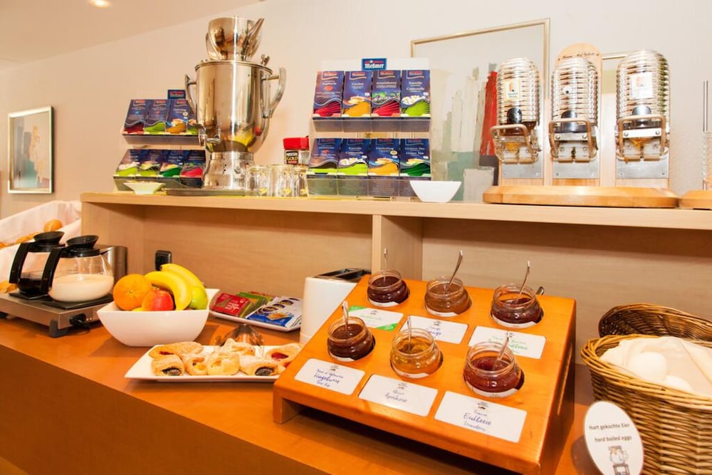 Фото Hotel Scala Frankfurt City