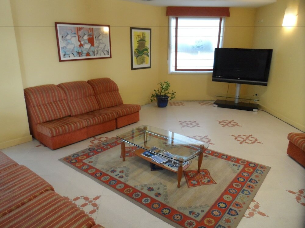 Фото Rey Arturo Burgos