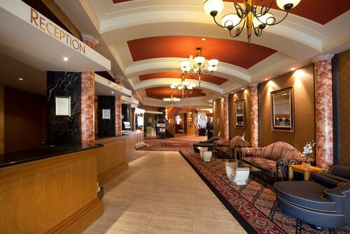 Гостиница The Grand Hotel в Торки