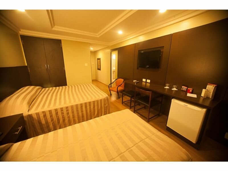 Фото Hotel Plaza Apolo